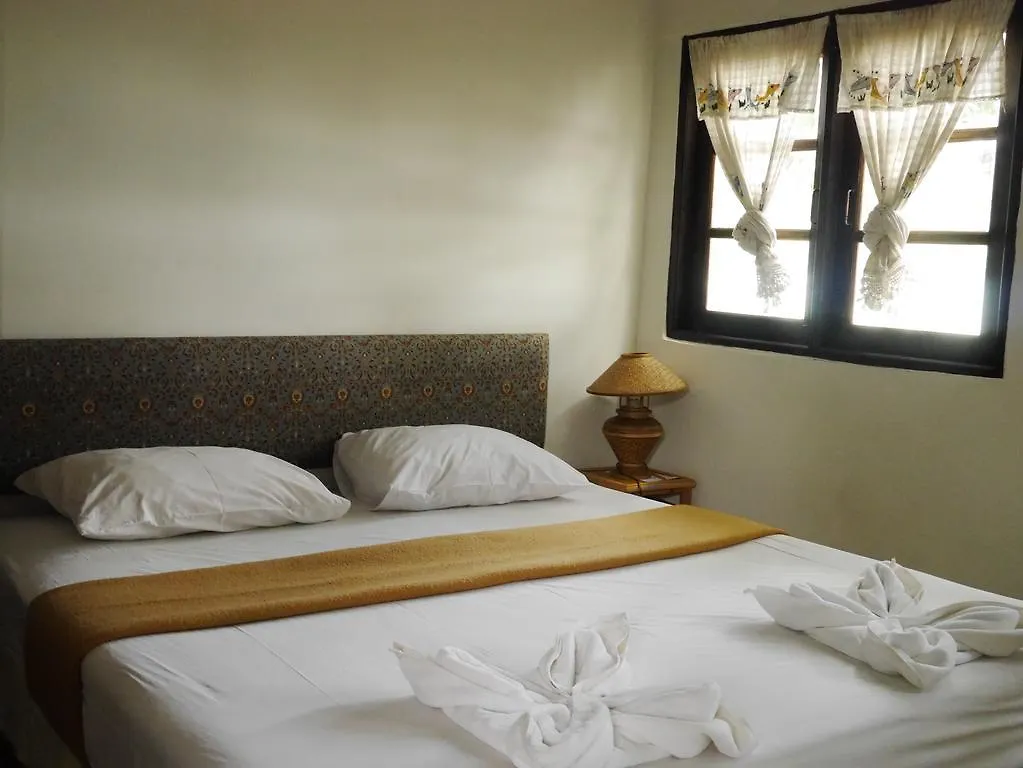 ** Resort Charlie Hut Bungalow Hotel Ko Phi Phi Thailand