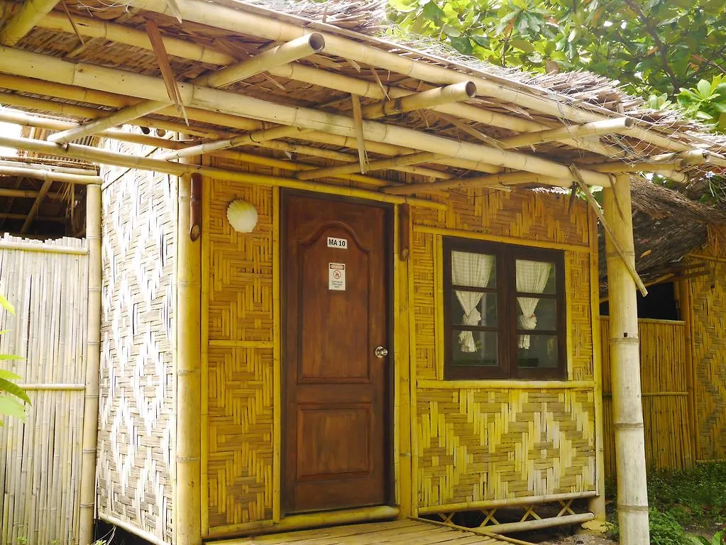 Charlie Hut Bungalow Hotel Ko Phi Phi 2*,  Thailand