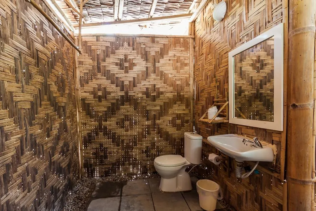 Charlie Hut Bungalow Hotel Ko Phi Phi